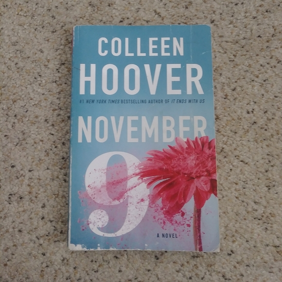 Collen Hoover November 9 book - Picture 1 of 4